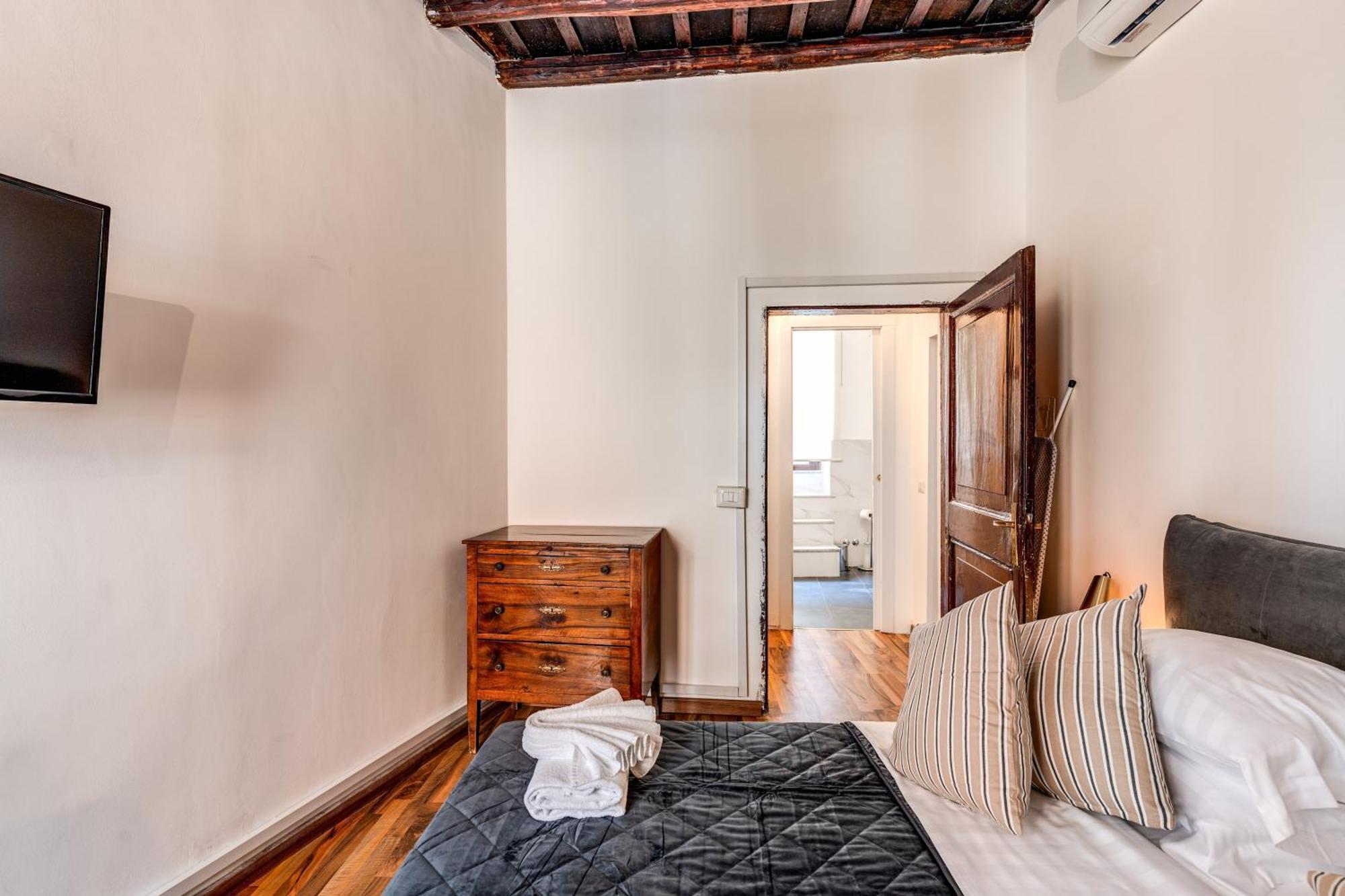 Colonna Suite - Rome Trastevere Bagian luar foto