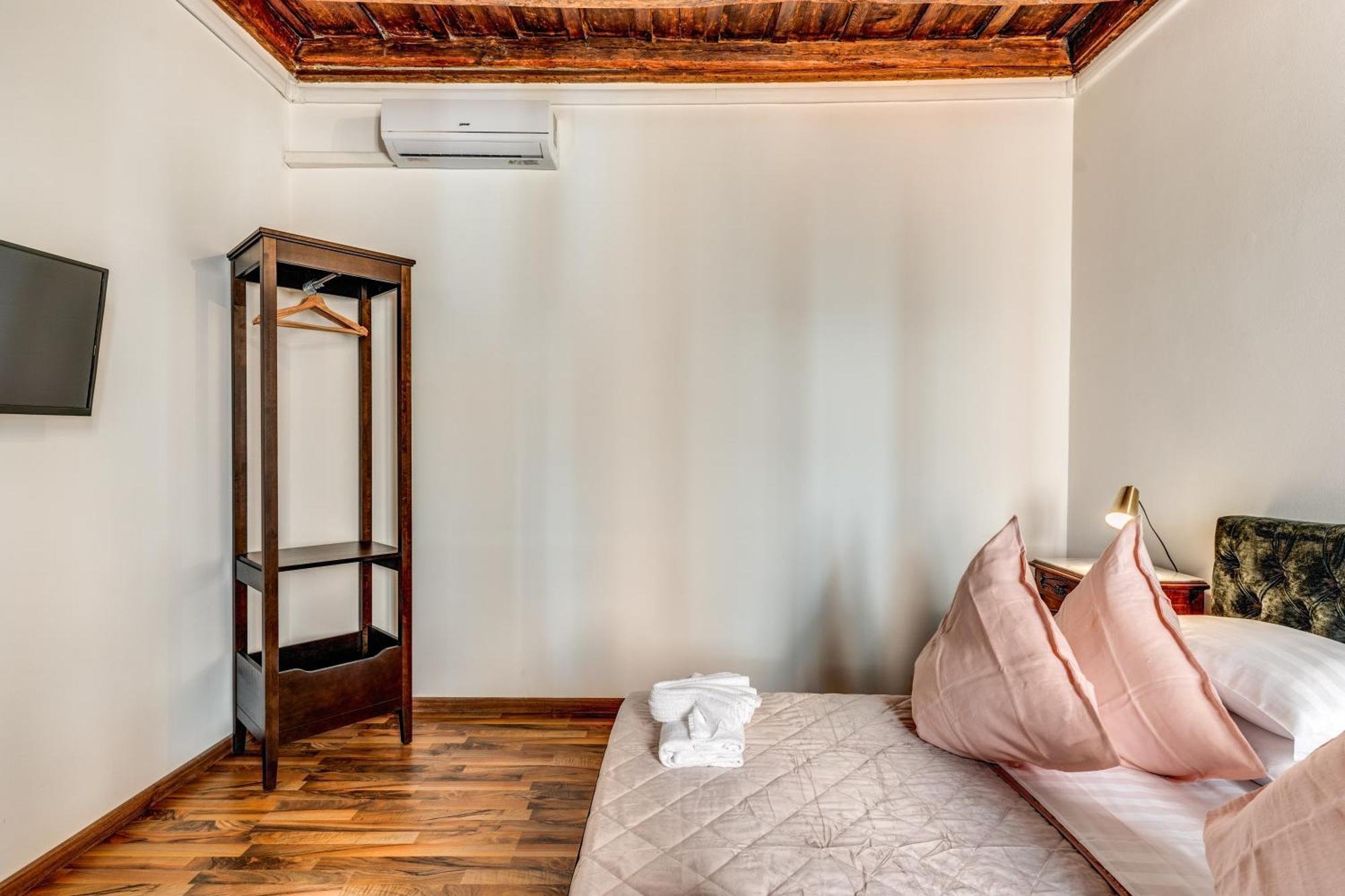 Colonna Suite - Rome Trastevere Bagian luar foto