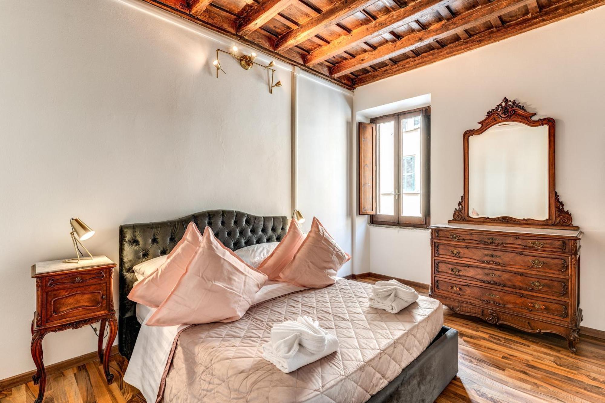 Colonna Suite - Rome Trastevere Bagian luar foto